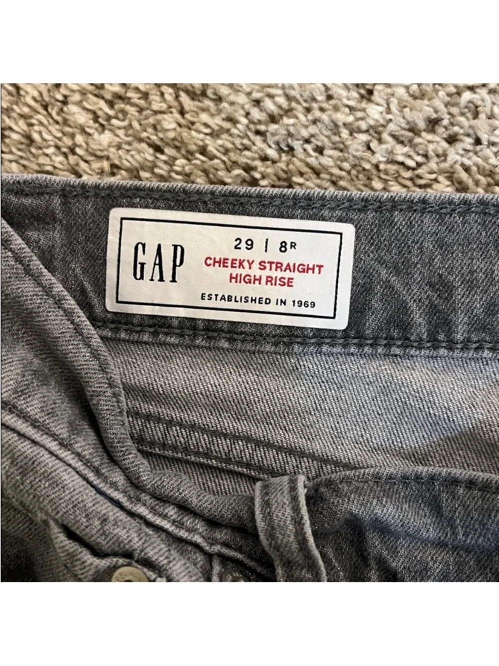 Gap Cheeky Straight Hi Rise Jeans - Picture 3 of 4